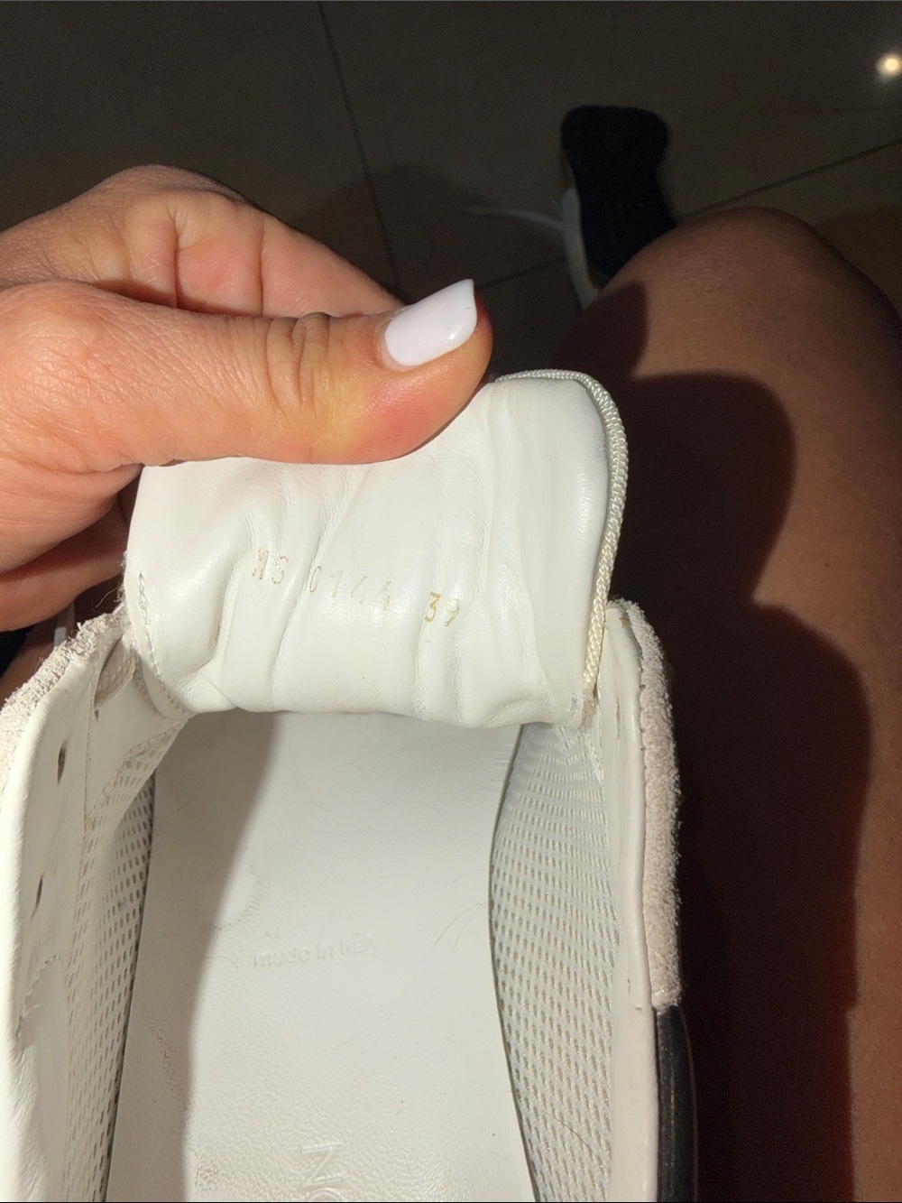 Louis Vuitton White Sneakers with Gold and Silver Accents size 39 - Picture 5 of 5